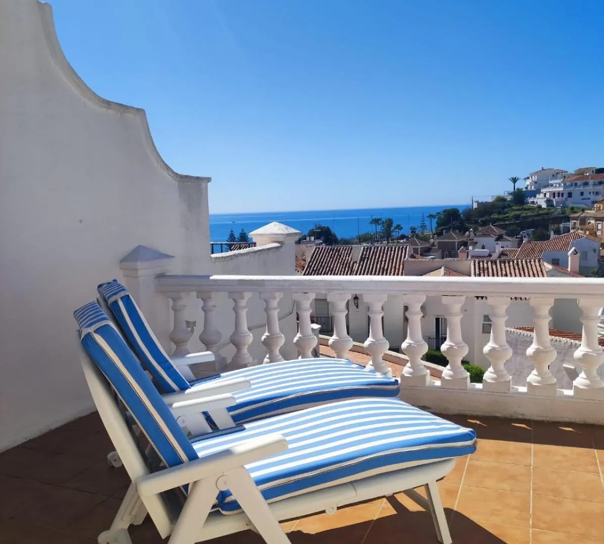 Casa Oliva Sea View Nerja Villa